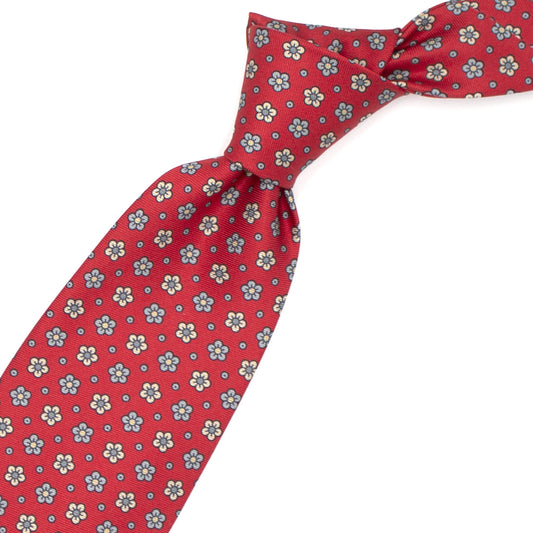Red tie with daisies