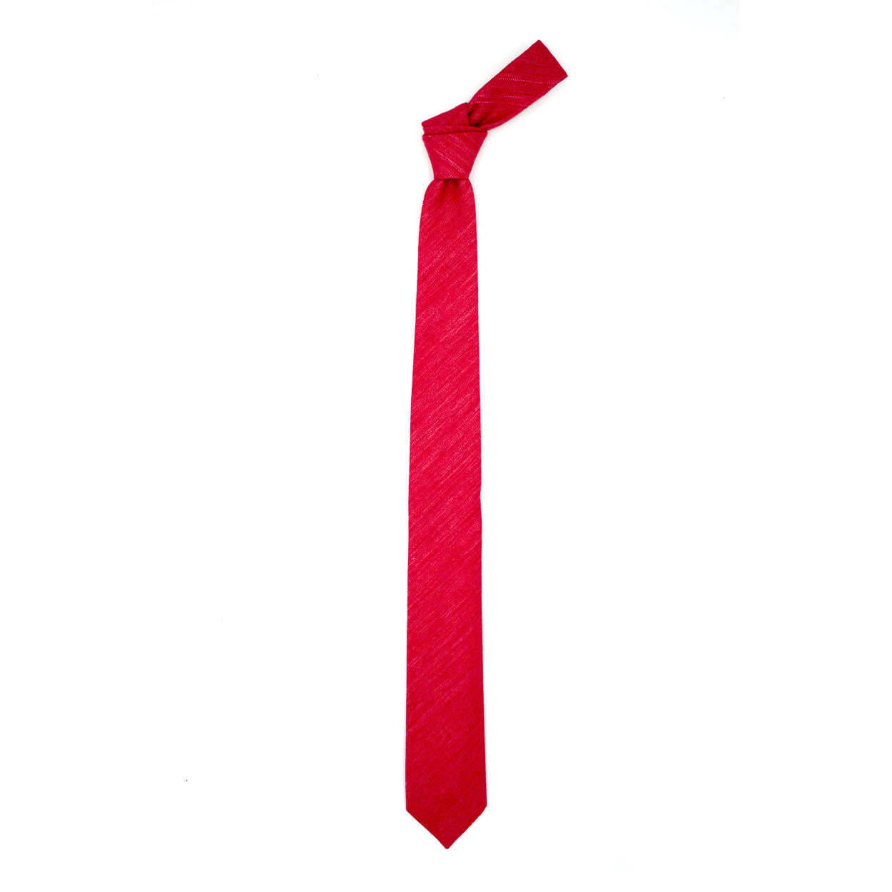 Solid tie in red