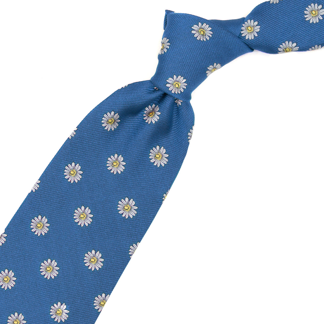 Blue tie with daisies