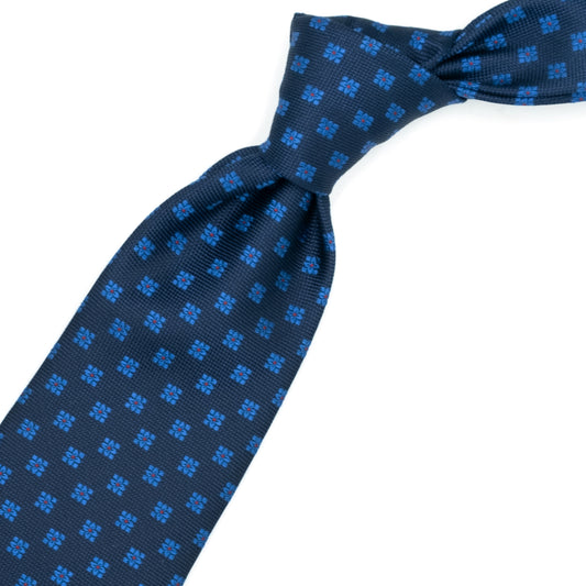 Blue tie with bluette flowers